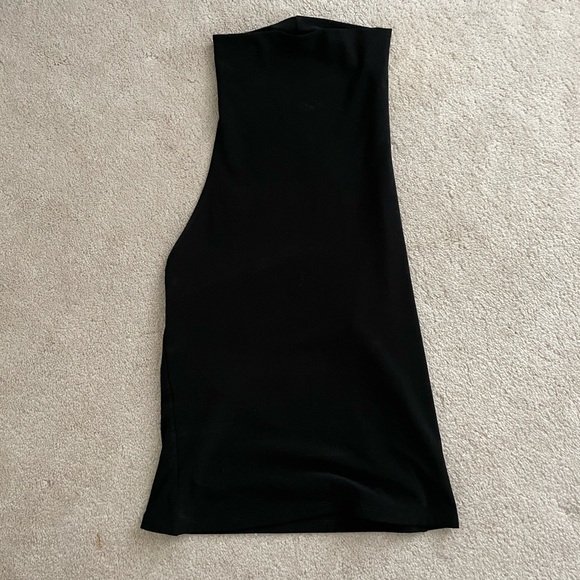 Aritzia Black Halter Top - Picture 2 of 4